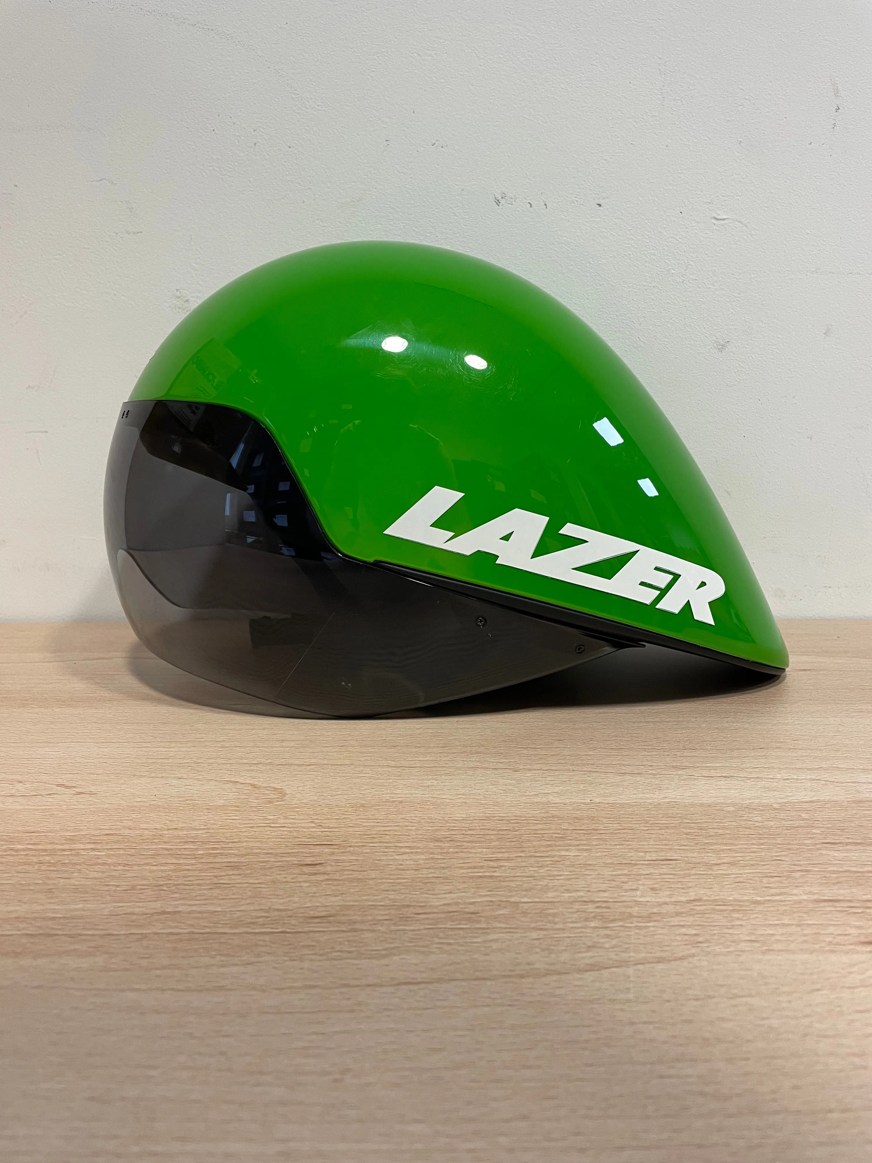 Team Jumbo Visma - Lazer Volante Green WOUT VAN AERT